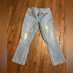 Vintage Y2K Guess Light Blue Low Rise Distressed Women's Capri Jeans